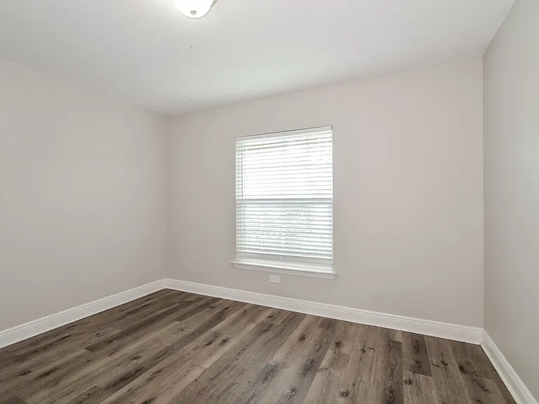2214 Angel Fish Loop — Photo 13