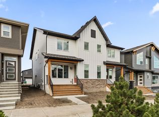 47 SE Herron Walk NE, Calgary, AB T3P 1Z2