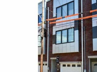 1320 S Howard St, Philadelphia, PA 19147