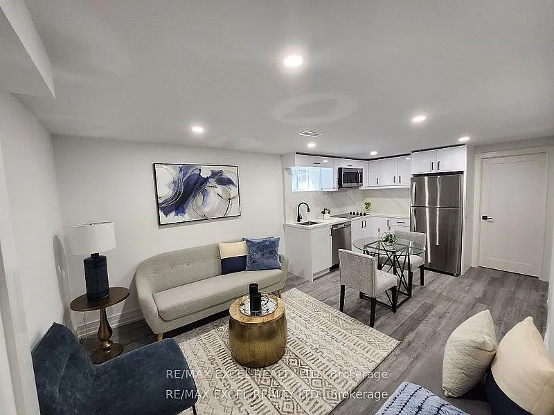 2 bed, $2,000 — Photo 4