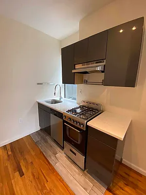 Rented by Best Apartments North Inc | media 31