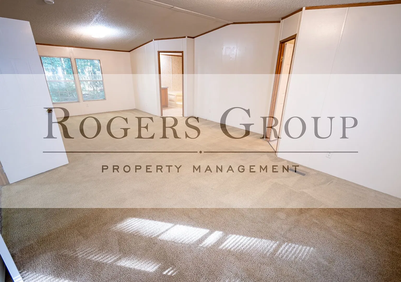 4 bed, 3.0 bath, 2052 sqft, $1,495 — Photo 4