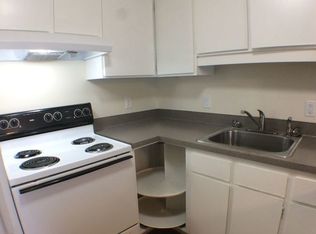 3677 SE Monroe St APT 3, Milwaukie, OR 97222