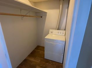 2116 Chaney Rd, Dubuque, IA 52001