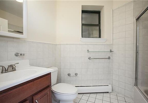 5th image of 2098 Fredrick Douglass Blvd #3L