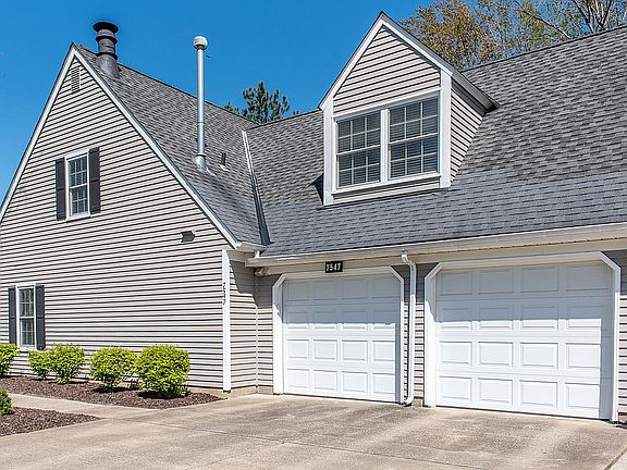 Double Car Garage