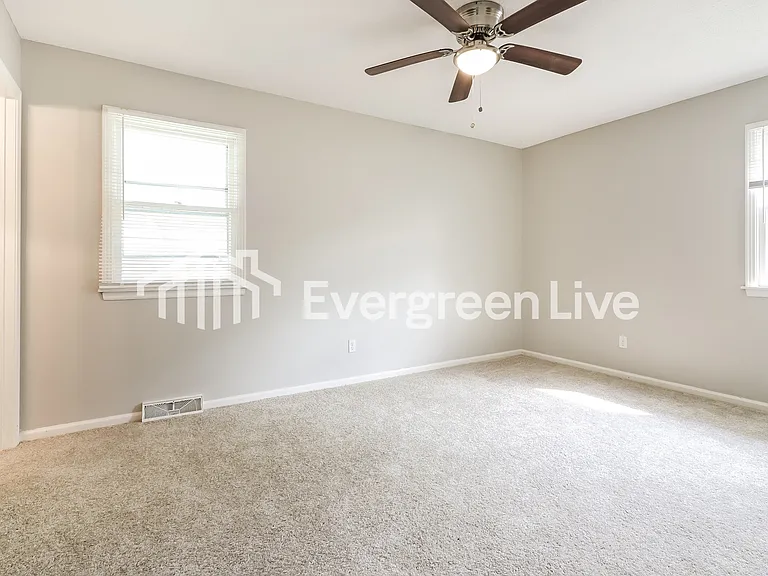 3909 S Berry Ln — Photo 7