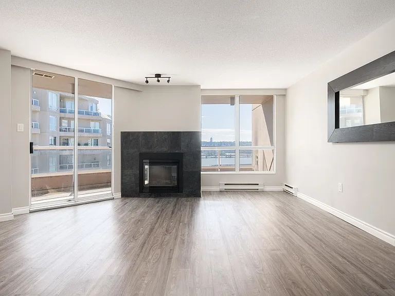 1235 Quayside Dr #1704 — Photo 10