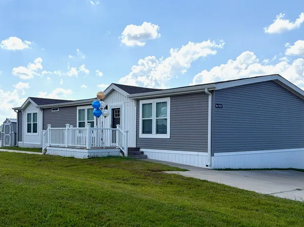 1605 Stifftail Duck Rd, Columbia, TN 38401