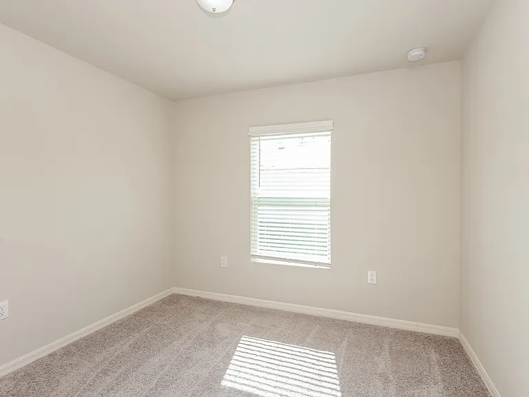 27321 Senator Dr — Photo 13