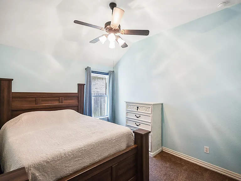 11302 N Creekwood Hills Ln — Photo 17