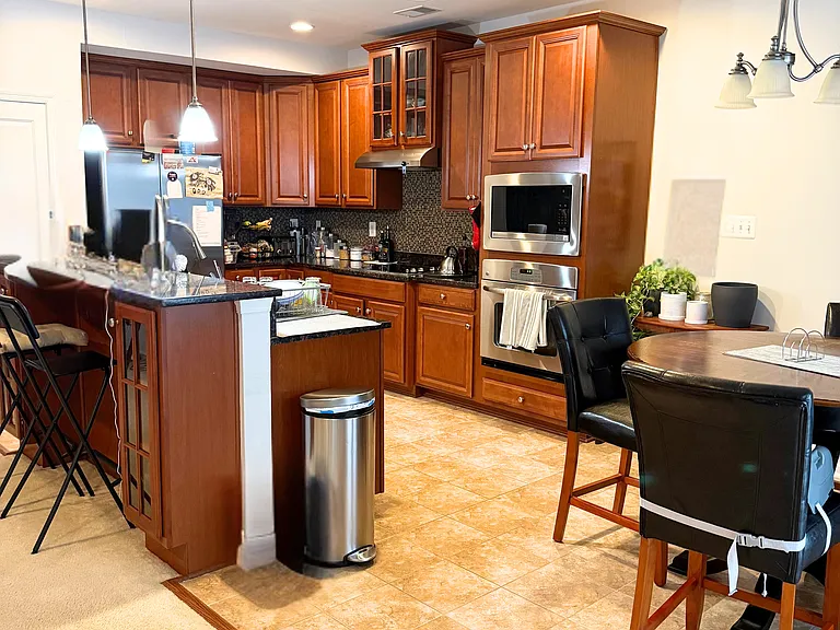 434 Parkview Ave #434 — Photo 9