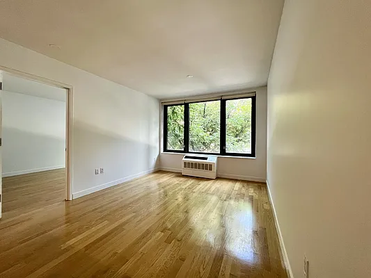 Rented by AZ REALTY NYC LLC | media 22