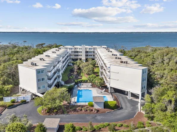 650 Salter Path Road #216, Pine Knoll Shores, NC 28512