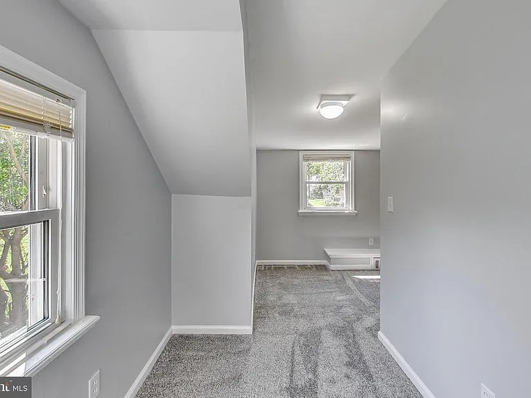 6641 Barrett Rd — Photo 34