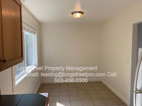 4th image of 11380 SW Greenburg Rd #5
