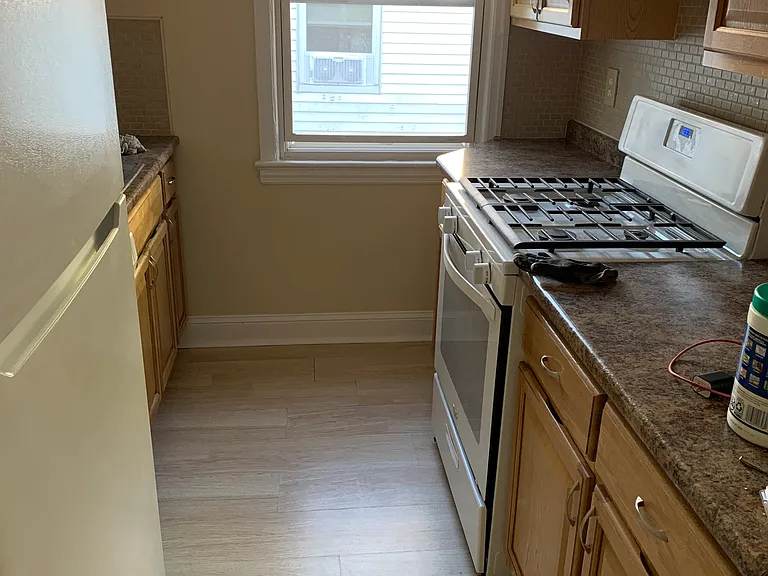 52 E 6th St #2B — Photo 3