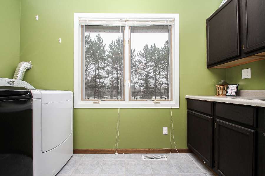 2nd image of 1156 Anderson Ln