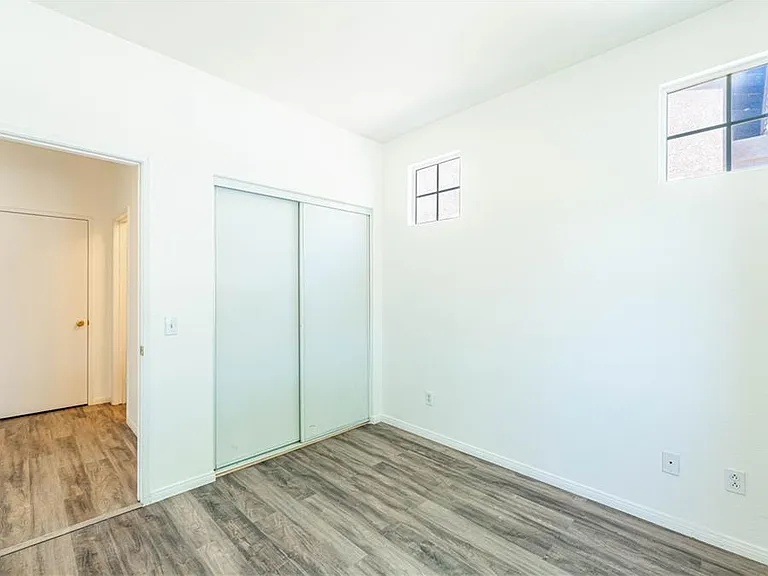 26345 Avenida Quintana — Photo 15