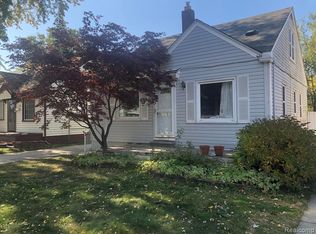 7031 N Gulley Rd, Dearborn Heights, MI 48127