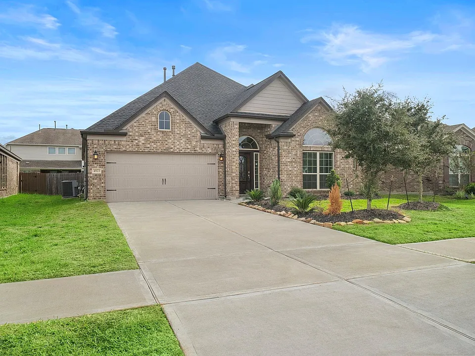 4923 Windy Poplar Trl