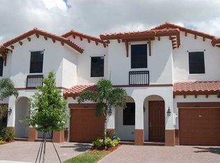 8815 NW 102nd Ct, Doral, FL 33178