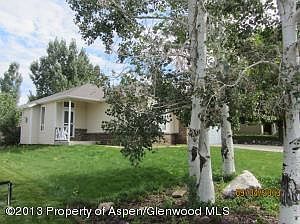 5th image of 79 Columbine Ln