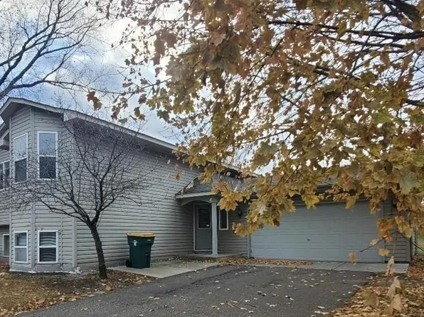 9007 Hampshire Ave N, Brooklyn Park, MN 55445