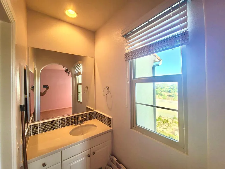 800 Citrus Ct — Photo 22