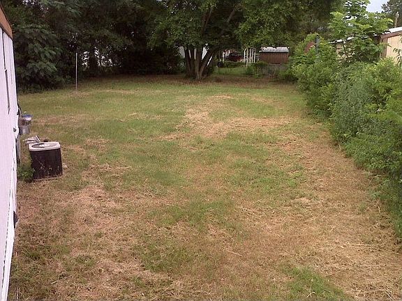 Large Backyard, Fenced In
