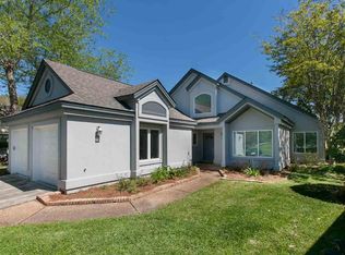 630 Saint Andrews Dr, Gulf Shores, AL 36542