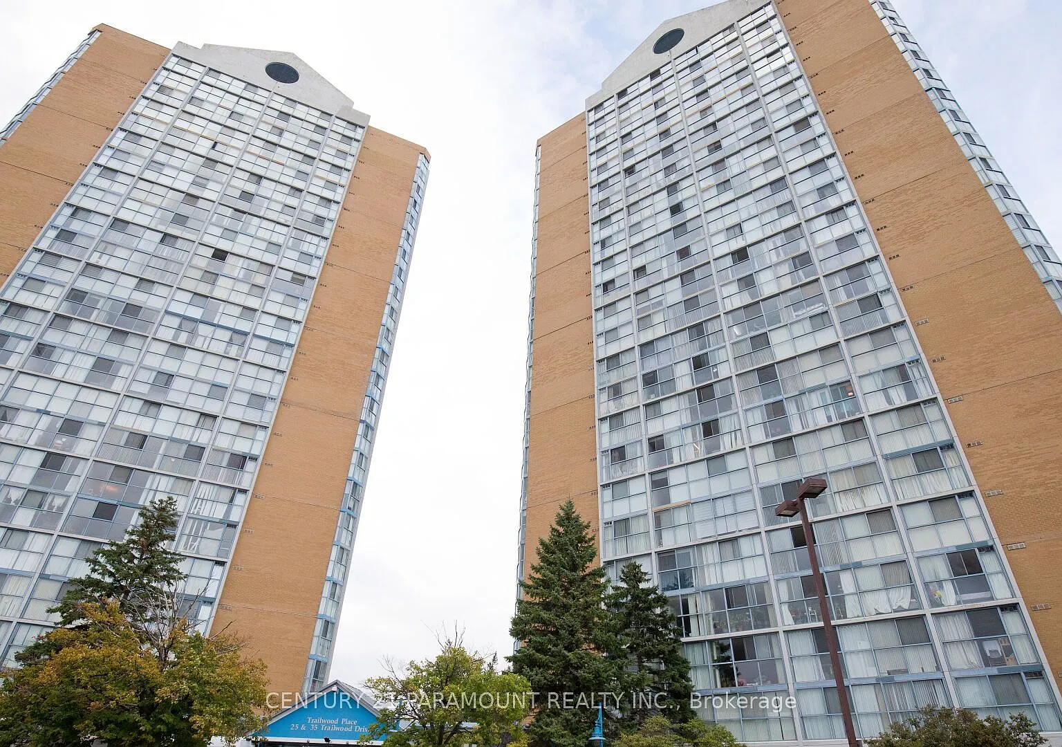 2 bed, $2,850 — Photo 2