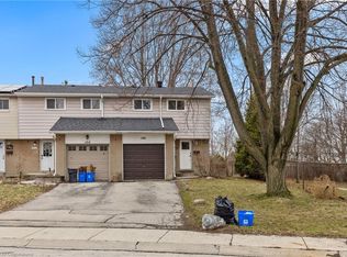 182 Golden Orchard Dr, Hamilton, ON L9C6J7