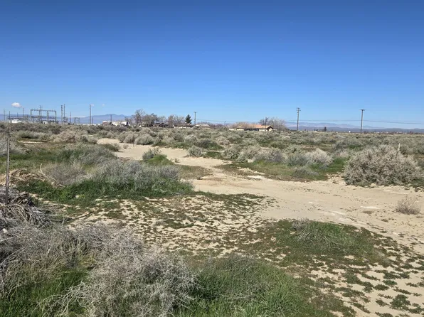 92nd Street East Vicinity Ave #E2, Lancaster, CA 93535