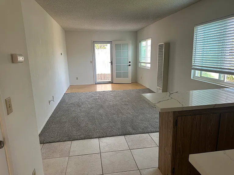 16772 Hoskins Ln — Photo 2