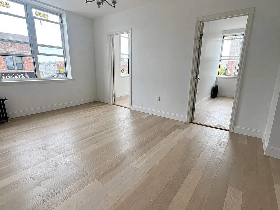 83-19 Northern Blvd #2F