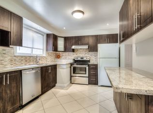 2 Moraine Hill Dr, Toronto, ON M1T1Z9