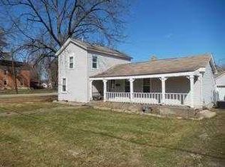 402 S Main St, Sandwich, IL 60548