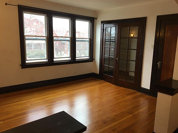 5th image of 3910 Kingsland Ct Floor 2