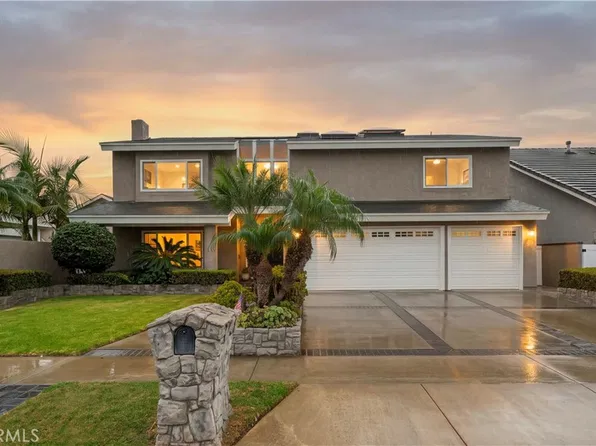 8566 Phoenix Ave, Fountain Valley, CA 92708