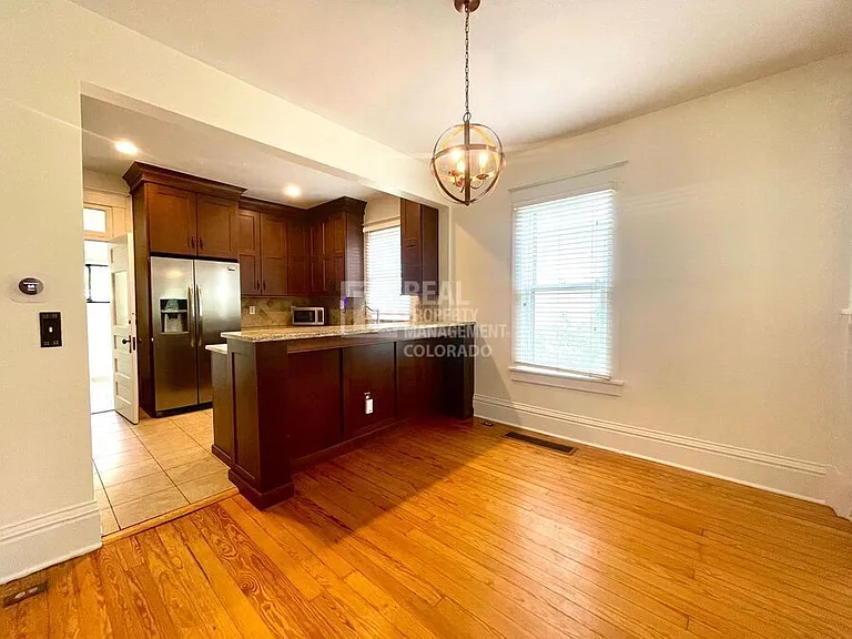 1412 S Grant St — Photo 5