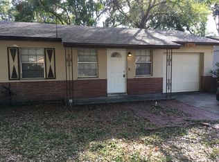 4427 Tarpon Dr, Tampa, FL 33617