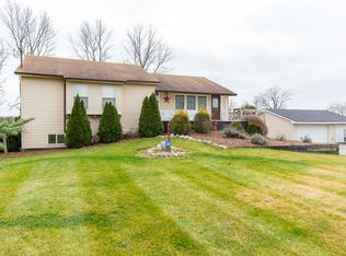 2720 W Bertrand Rd, Niles, MI 49120