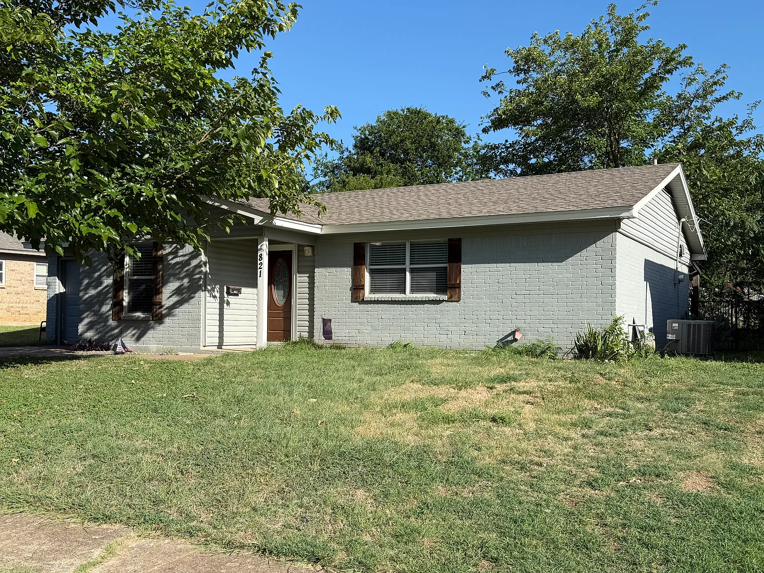 2 bed, 1297 sqft, $1,950 — Photo 1