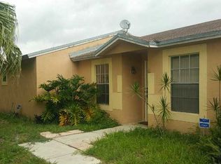 20111 NW 57th Ct, Hialeah, FL 33015
