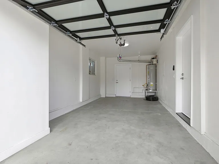 274 Everett Ave — Photo 25
