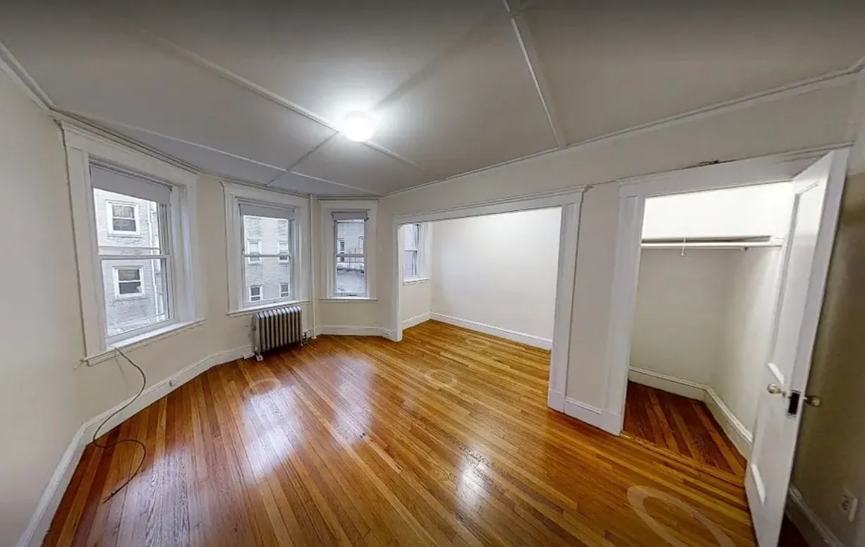 Studio, 9999 sqft, $2,175 — Photo 1