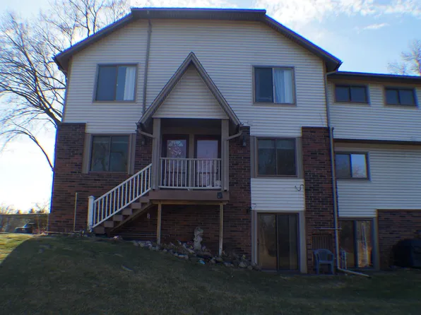 7220 Blue Water Dr Unit 140, Clarkston, MI 48348