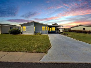 37622 New Horizons Blvd, Zephyrhills, FL 33541