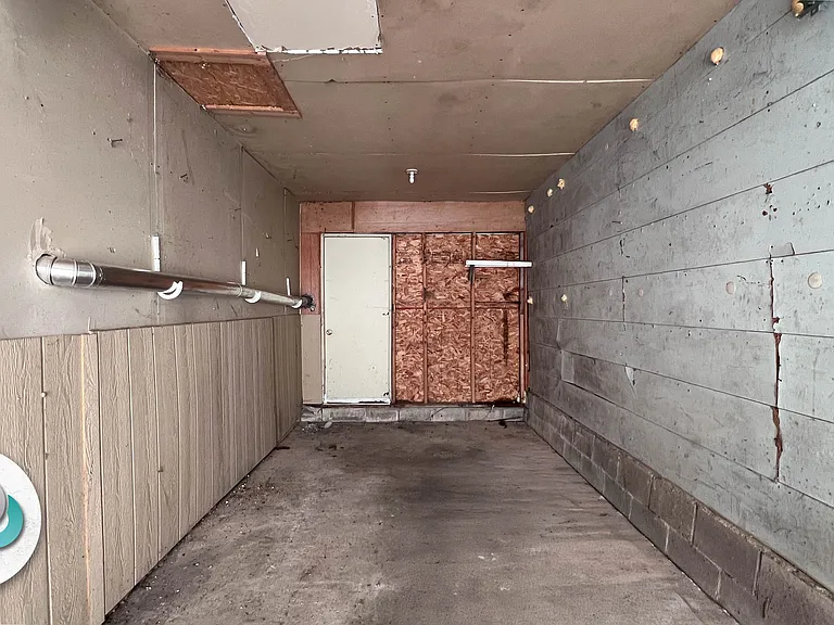 1535 S Wilson Ave — Photo 14